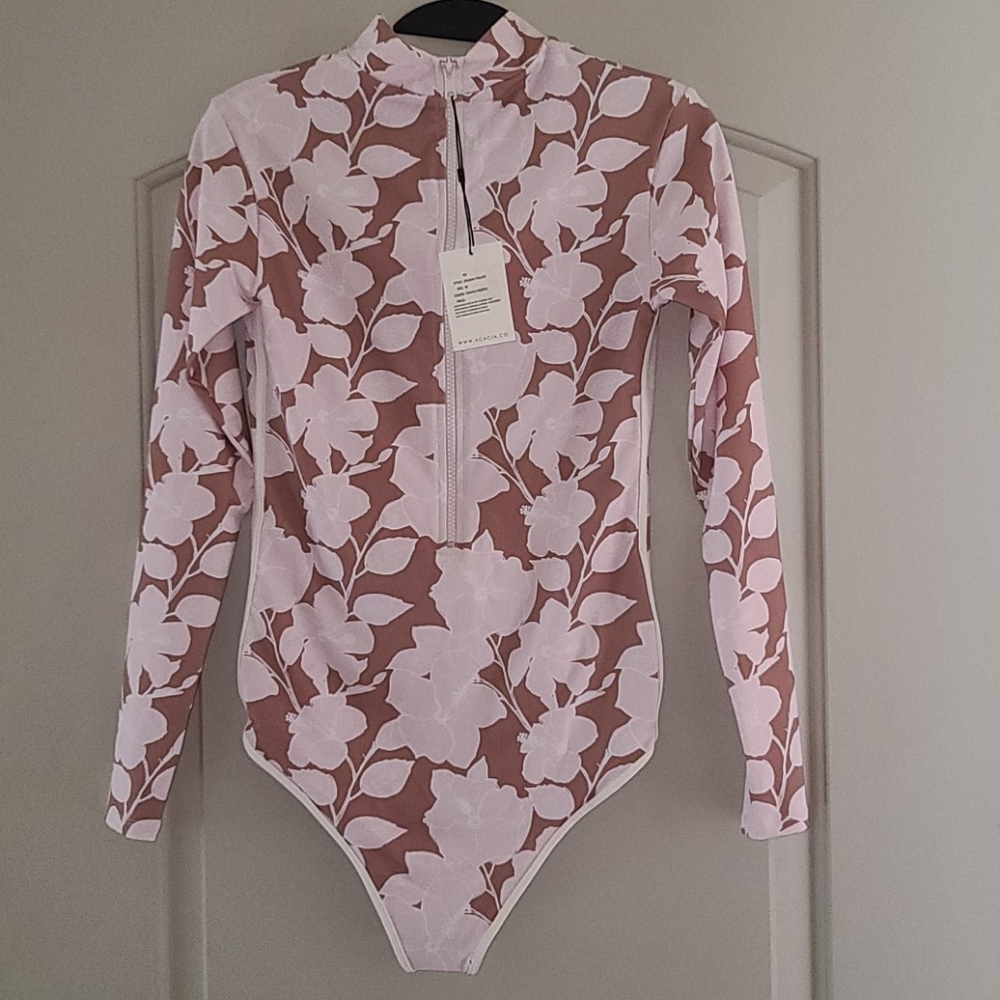 New acacia south pacific ehukai rashguard onepiece